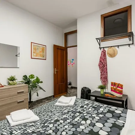 Grey - Youtown Apartament *