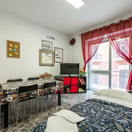 Grey - Youtown Apartament Bari